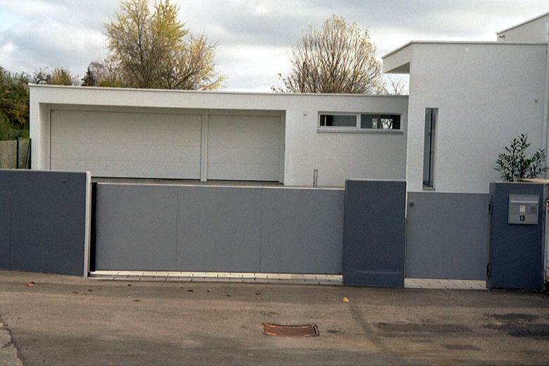 RUKU-Hoftor_Aluminiumverkleidung_A220